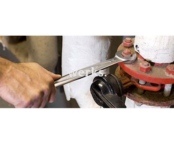 Ключ гаечный комбинированный быстрый с трещоткой 12 мм Facom 467BR.12