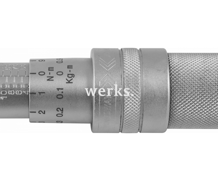 Ключ динамометрический 1/2"DR 40-210 Нм Jonnesway T04150