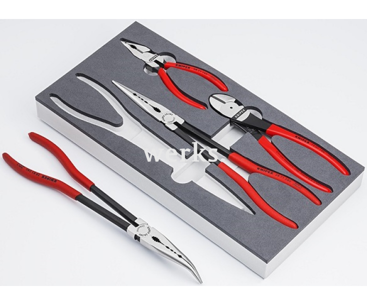 Набор инструментов автомобильный Knipex KN-002001V16