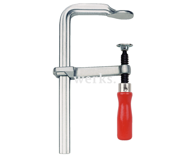 Цельнометаллическая струбцина VIRIDIS, с деревянной рукояткой KUKKO 469-0300-060