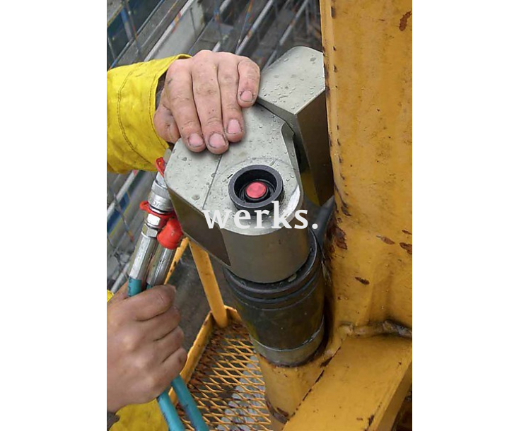 Гидравлический динамометрический гайковерт, серия LDH, квадрат 1 1/2 дюйм, Losomat LDH - 100V