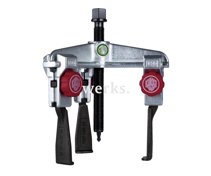Универсальный трёхзахватный съёмник с особо узкими, быстрорегулируемыми захватами KUKKO 30-1+S-T