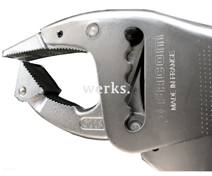 Плоскогубцы зажимные 250 мм Facom 506A