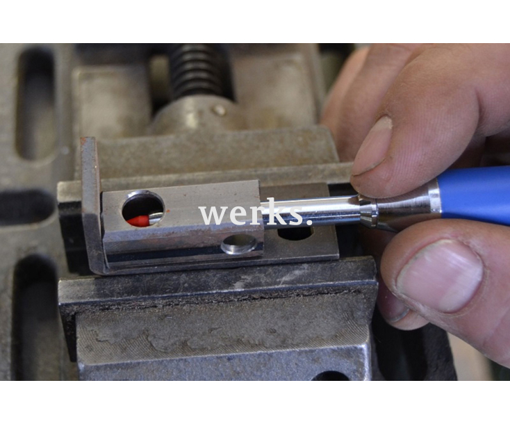 Карандаш для отверстий Bleispitz Profi 1423 с 6 сменными грифелями