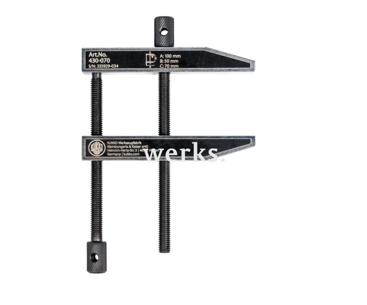 Струбцина винтовая с параллельными губками KUKKO 430-070