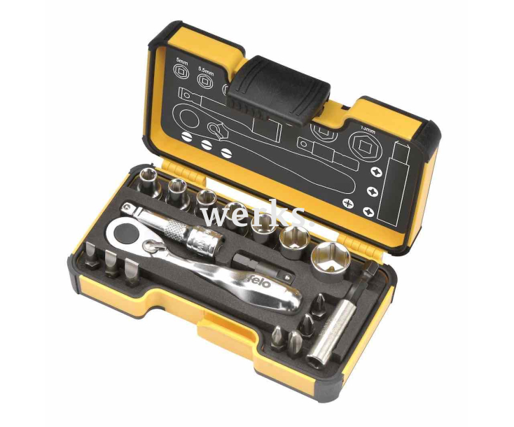 Набор бит SL PH PZ и торц. головок Felo с трещоткой 18 предметов 05771856