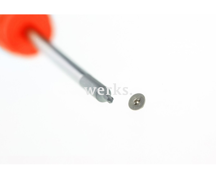 Отвертка трехлепестковая Wiha PicoFinish 266P 41918, 42470 0,6 Y000 x 40 типа Y