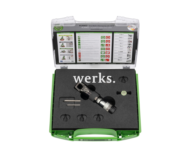 Гидравлический гайкорез с приводом от насоса, в чемодане KUKKO Y-57-10