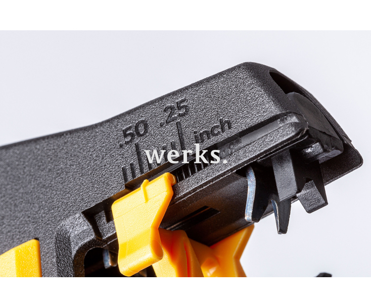 Клещи Super 4 Pro для снятия изоляции с кабелей Jokari JK 20200