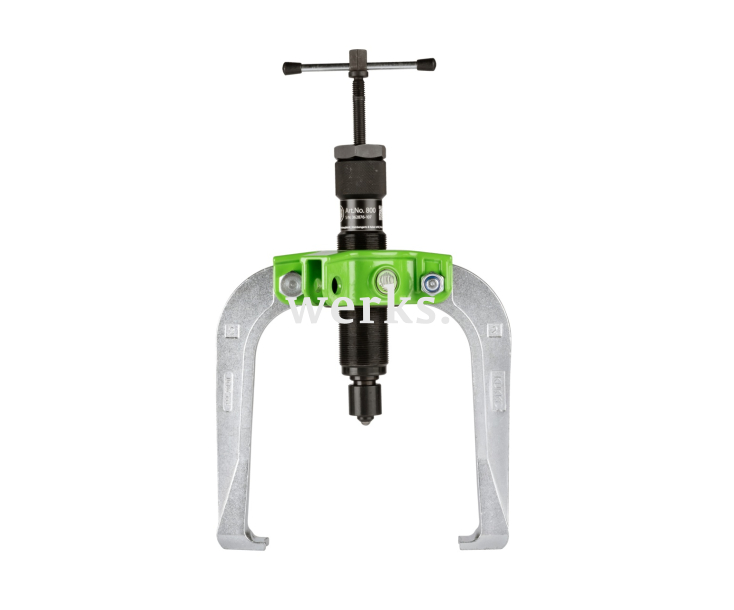 Универсальный двухзахватный съёмник с самоцентрирующимися захватами  и коротким гидравлическим шпинделем KUKKO 844-2-B