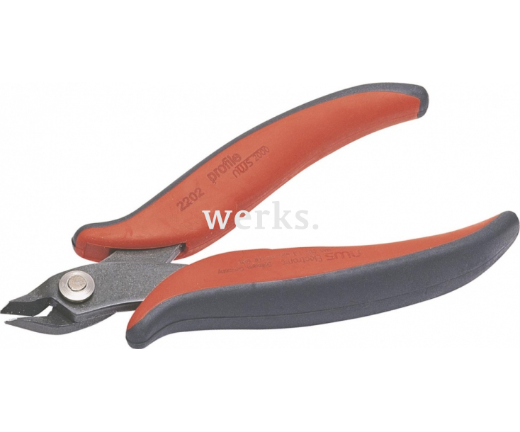 Бокорезы для электроники 128 мм с усиленной кромкой NWS 2202-128 с изогнутыми на 21° лезвиями