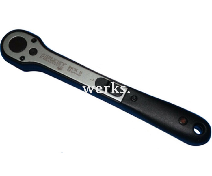 Трещотка реверсивная 3/8" 200 мм Hazet 8816N