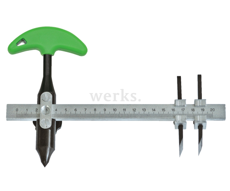 Кругорез с двумя ножами KUKKO 322-400