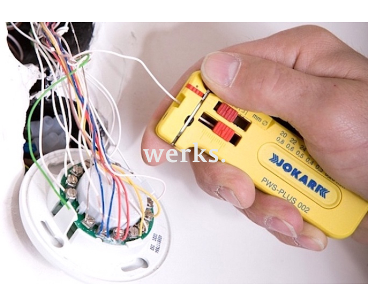 Инструмент PWS-Plus 002 для снятия изоляции с телекоммуникационных кабелей Jokari JK 40025