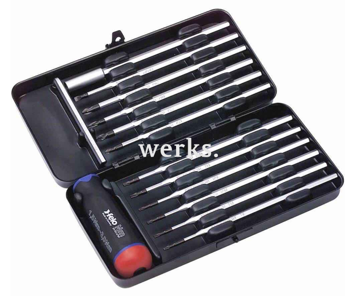 Набор с динамометр. отверткой 1.5-3,0 Нм и битами Felo SL PH PZ TORX TORX TR 13 предметов 10099216