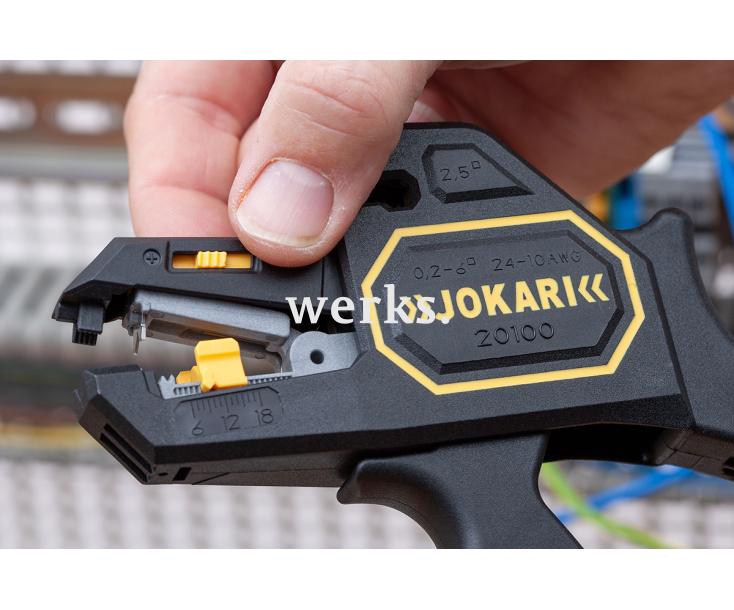 Клещи Secura 2K для снятия изоляции с кабелей Jokari JK 20100