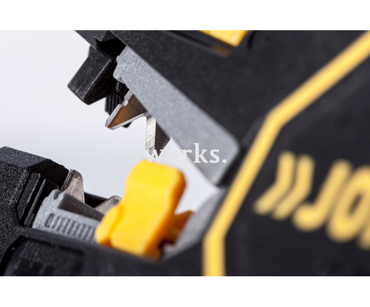 Клещи Secura 2K для снятия изоляции с кабелей Jokari JK 20100