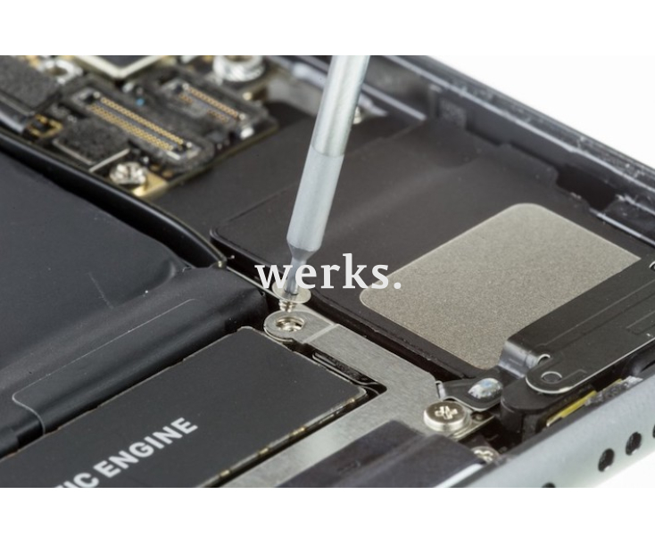 Отвертка трехлепестковая Wiha PicoFinish 266P 41918, 42470 0,6 Y000 x 40 типа Y