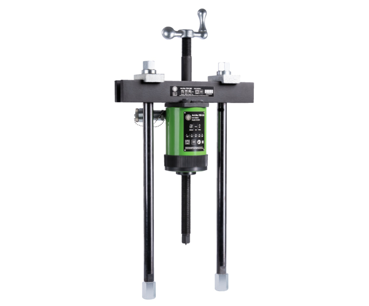 Съёмное приспособление с гидроцилиндром с полым поршнем  для привода от насоса KUKKO Y58-180