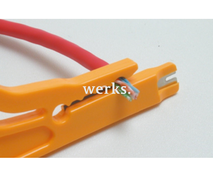 Универсальный стриппер для UTP/STP ProsKit 8PK-CT001