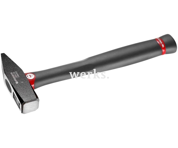 Молоток слесарный немецкой формы 300 мм с ручкой из углепластика Facom 205C.30