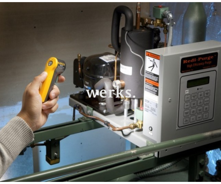 Фонарь-детектор ультрафиолетовый Fluke RLD2 3387163