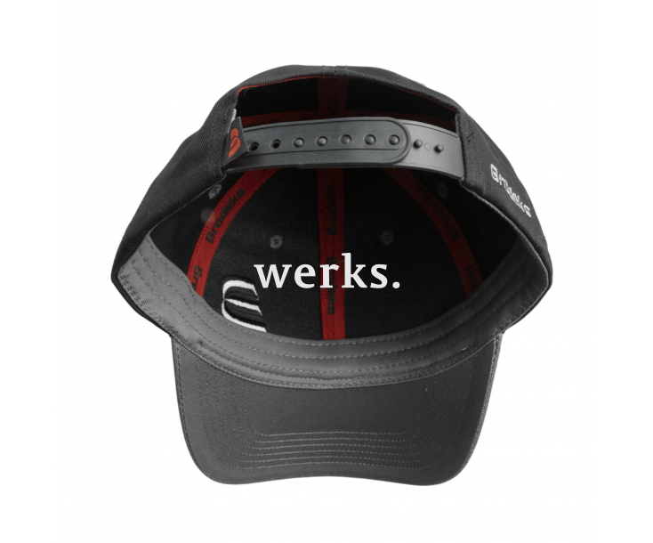 Бейсболка Brodeks KM130 серый