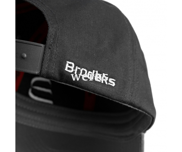 Бейсболка Brodeks KM130 серый