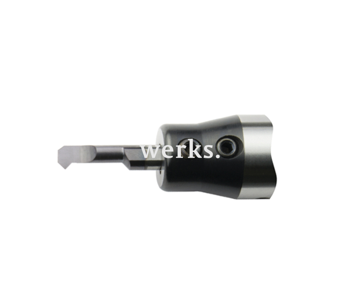 Мини-резец твердосплавный фасочный 4x15x50 мм, R 0,2 UMIC 2071124040