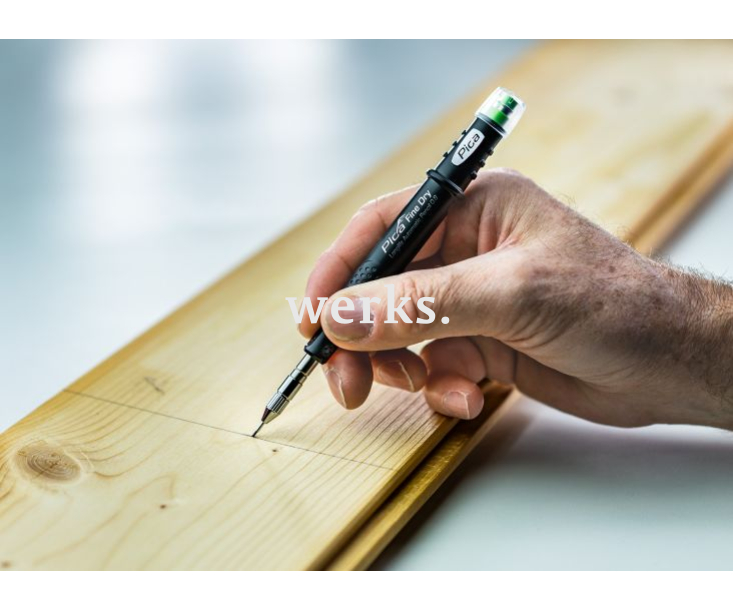 Карандаш автоматический Pica Fine Dry 7070 0,9 мм