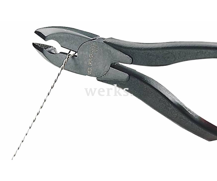 Плоскогубцы 215 мм для тормозов Facom 445.8R